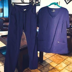 Beautiful, premium scrubs.  Only worn twice.